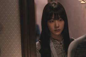 ’한석규 딸’ 누구?…채원빈, 무표정을 연기한다